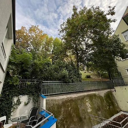 Apartment Apartman S Vyhladom Na Hrad *
